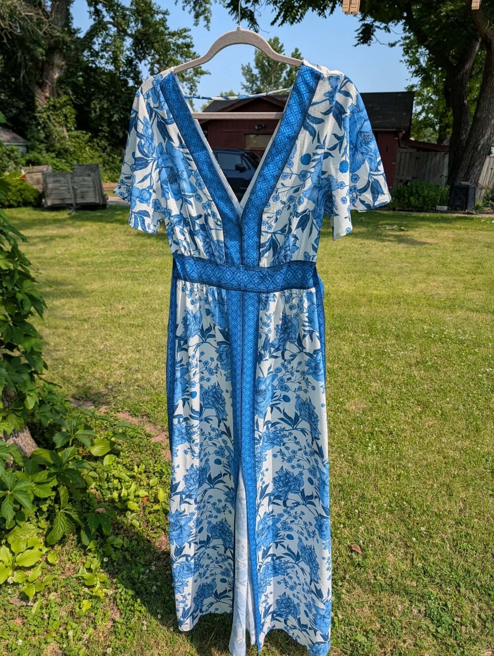 Flying Tomato Blue & White Floral V-Neck Dress